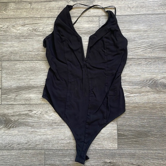 Free People Tops - Free People | Crossover Criss Cross Strappy Open back V-Neck Bodysuit Medium